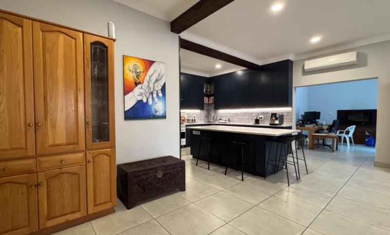 4 Bedroom Property for Sale in Strand Central Western Cape